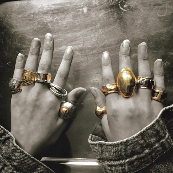 aMoiBe design art jewels and objects